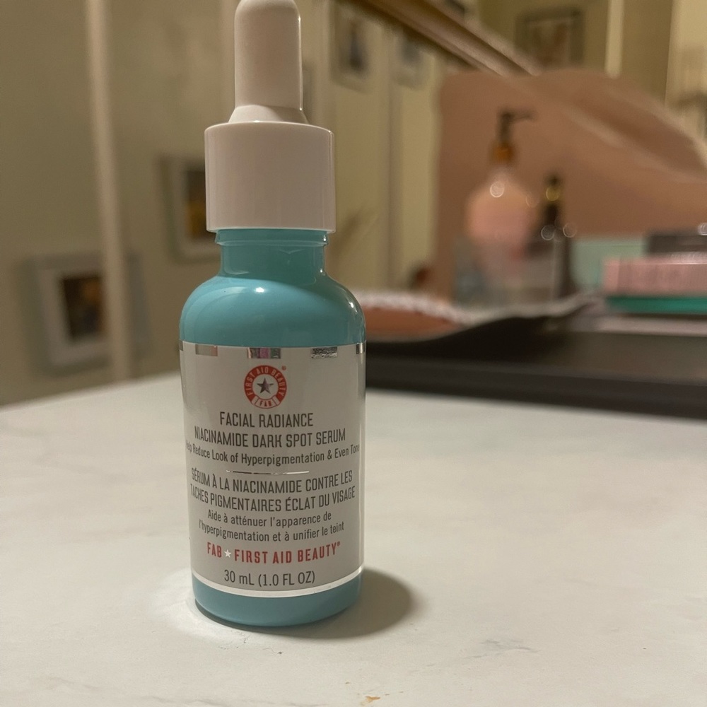 Facial radiance dark spot treatment